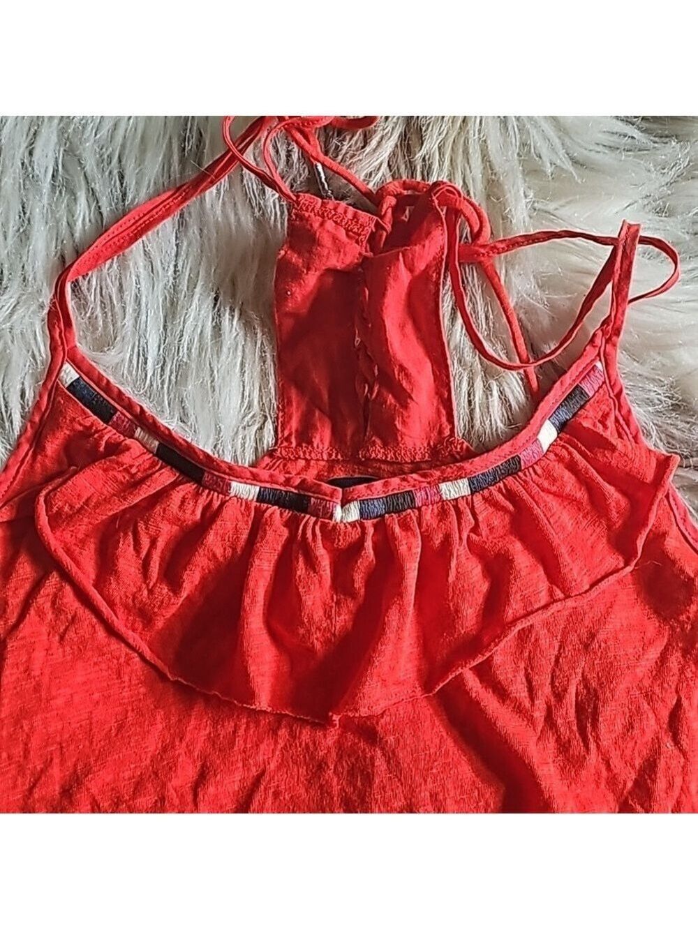 American Eagle Ruffle Top - Picture 4 of 4